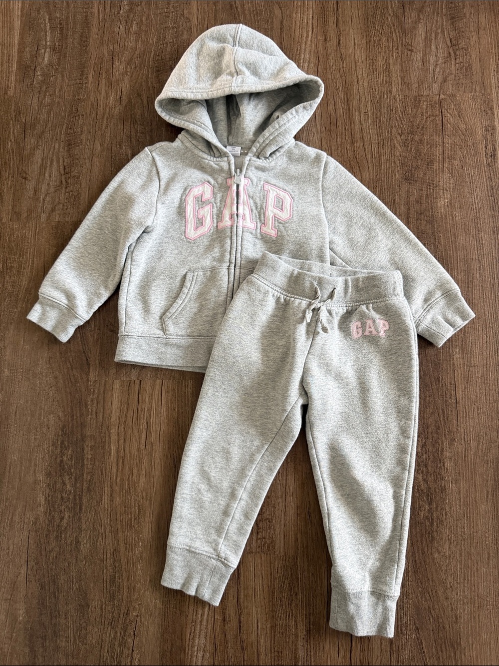 GAP Kids Gray Sweatshirt & Joggers Set with Pink Logo